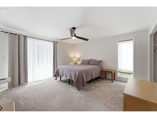 4437 Nw METOLIUS Ct, Portland, OR 97229