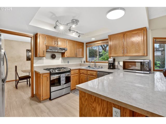 67 Nw ORCHARD Pl, Gresham, OR 97030