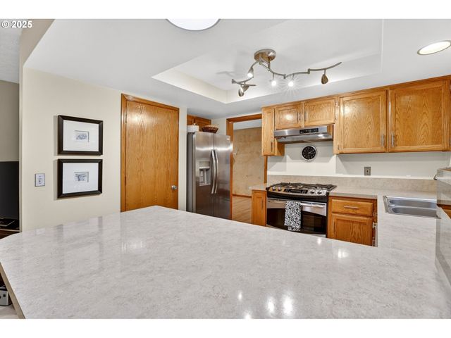 67 Nw ORCHARD Pl, Gresham, OR 97030