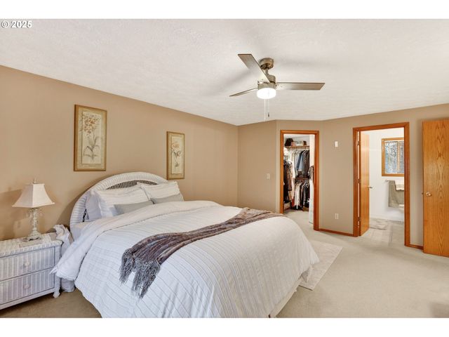 67 Nw ORCHARD Pl, Gresham, OR 97030