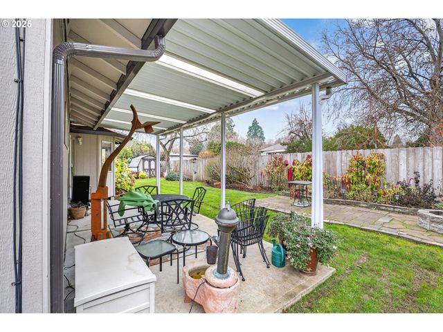 67 Nw ORCHARD Pl, Gresham, OR 97030