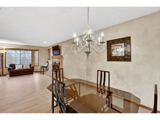 67 Nw ORCHARD Pl, Gresham, OR 97030