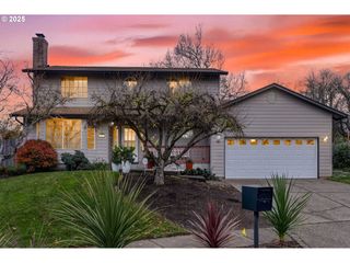 67 Nw ORCHARD Pl, Gresham, OR 97030