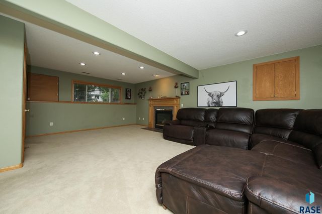 7216 W Strabane St Street, Sioux Falls, SD 57106