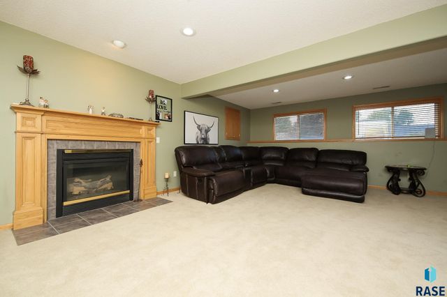 7216 W Strabane St Street, Sioux Falls, SD 57106