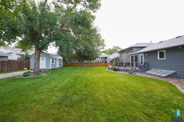 7216 W Strabane St Street, Sioux Falls, SD 57106
