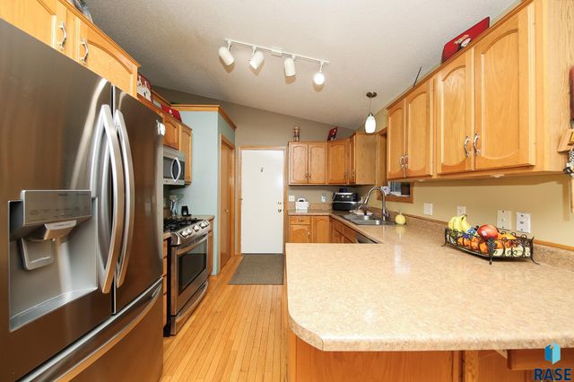 7216 W Strabane St Street, Sioux Falls, SD 57106