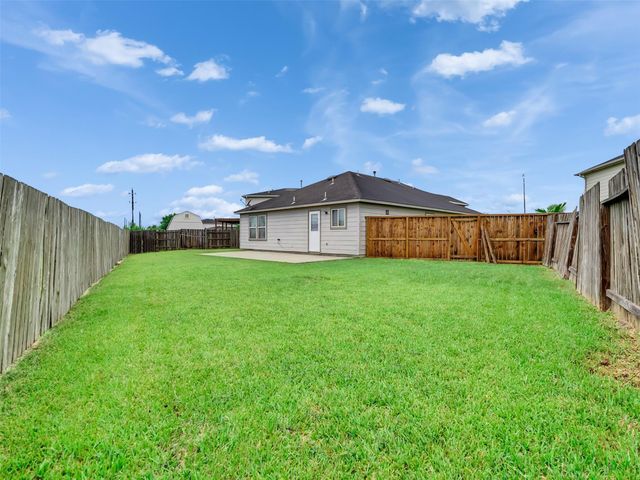 14114 Pecan Hill Court, Houston, TX 77048