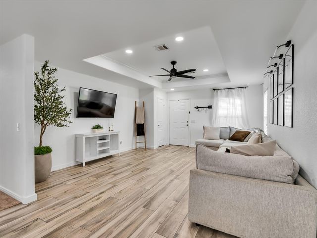 14114 Pecan Hill Court, Houston, TX 77048