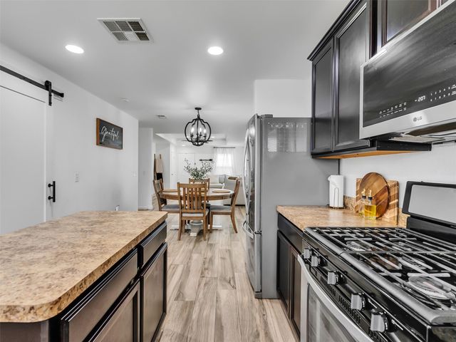 14114 Pecan Hill Court, Houston, TX 77048