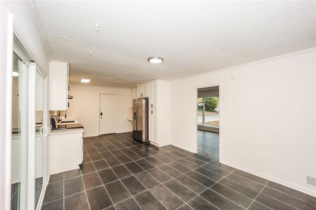 5726 Southwick SW Court, Atlanta, GA 30349