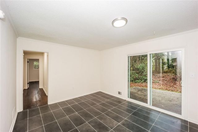 5726 Southwick SW Court, Atlanta, GA 30349