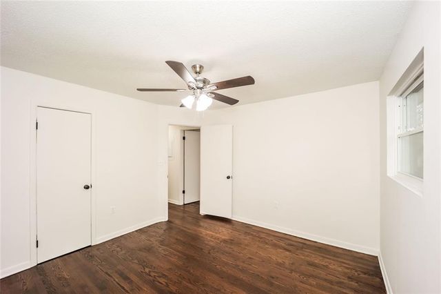 5726 Southwick SW Court, Atlanta, GA 30349