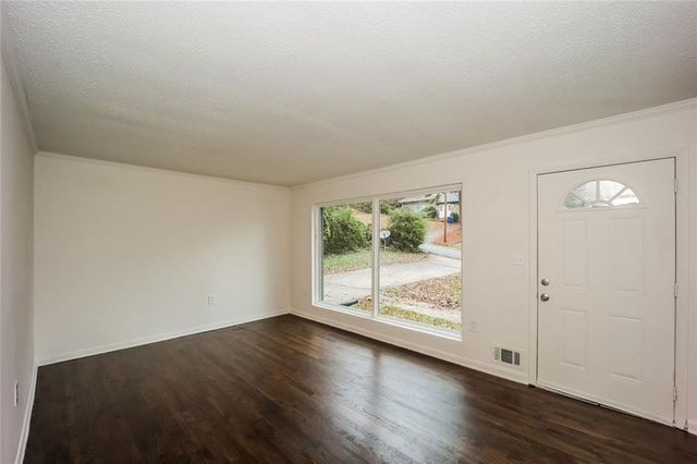 5726 Southwick SW Court, Atlanta, GA 30349