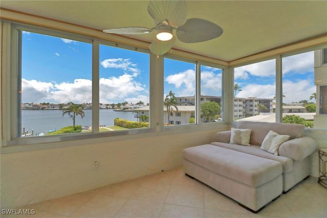 3420 Gulf Shore BLVD N 31, Naples, FL 34103