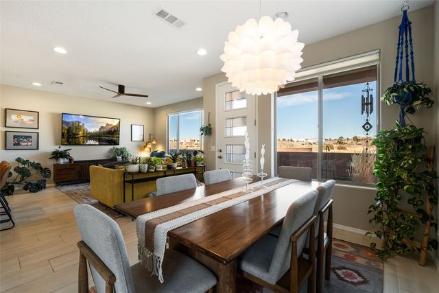 5236 Gold Hill Lane, Santa Fe, NM 87507