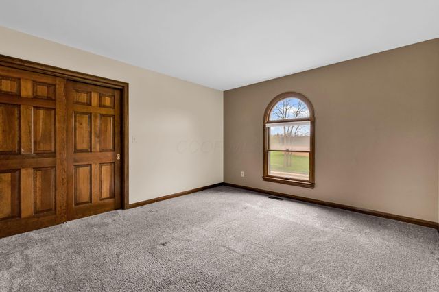 868 Chelsea Lane, Westerville, OH 43081