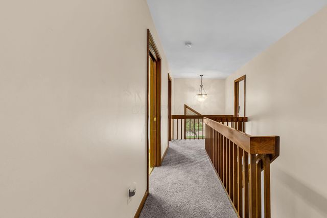 868 Chelsea Lane, Westerville, OH 43081