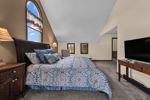 868 Chelsea Lane, Westerville, OH 43081