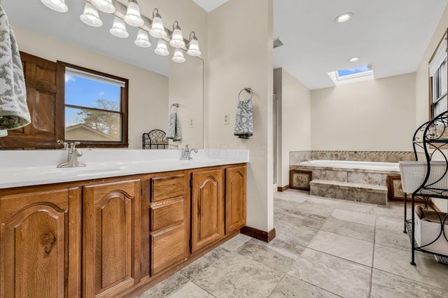 868 Chelsea Lane, Westerville, OH 43081