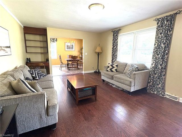 1319 S Old US Highway 52, Pilot Mountain, NC 27041