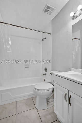 275 W 68th St 106, Hialeah, FL 33014