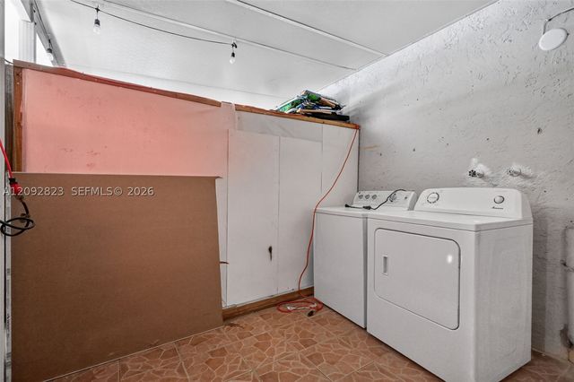 275 W 68th St 106, Hialeah, FL 33014
