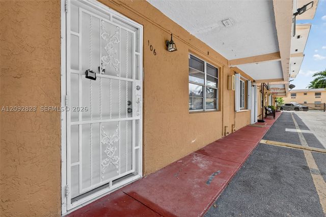 275 W 68th St 106, Hialeah, FL 33014