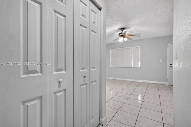 275 W 68th St 106, Hialeah, FL 33014