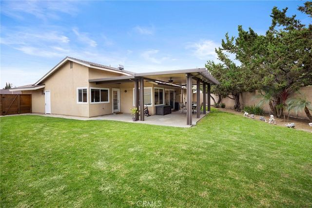 404 E Riverboat Way, Orange, CA 92865