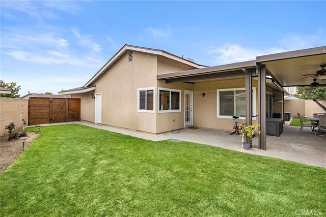 404 E Riverboat Way, Orange, CA 92865