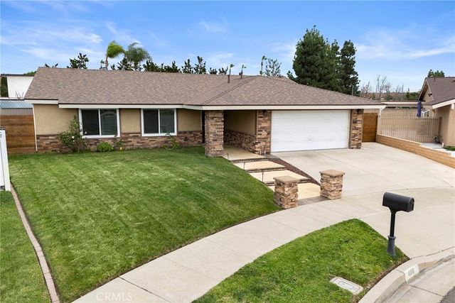 404 E Riverboat Way, Orange, CA 92865