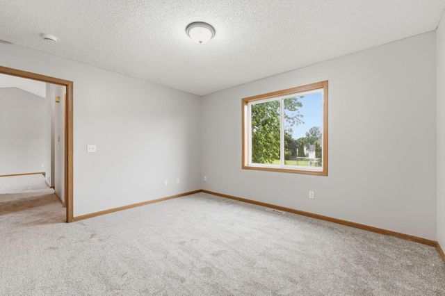 604 12th Street, Farmington, MN 55024