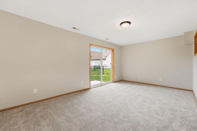 604 12th Street, Farmington, MN 55024