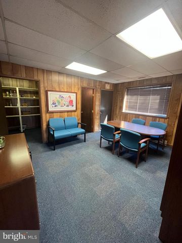 11993 BROAD ST, Waynesboro, PA 17268