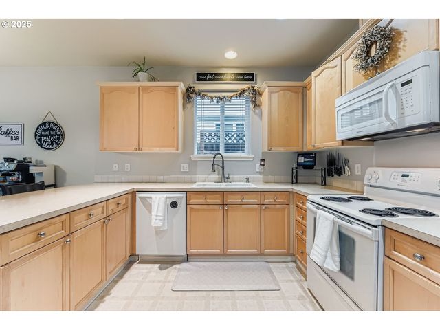 4671 Se 21ST Ter, Gresham, OR 97080