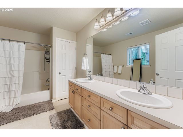 4671 Se 21ST Ter, Gresham, OR 97080