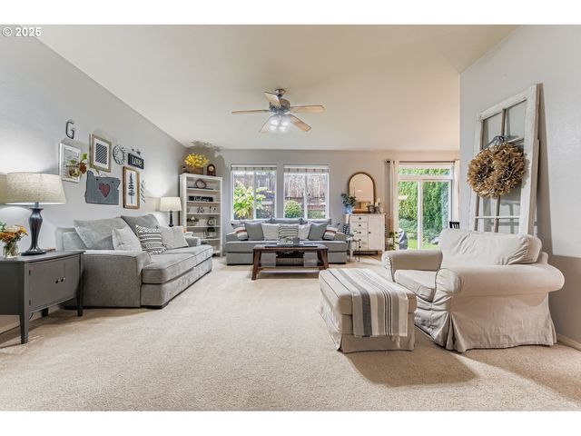 4671 Se 21ST Ter, Gresham, OR 97080