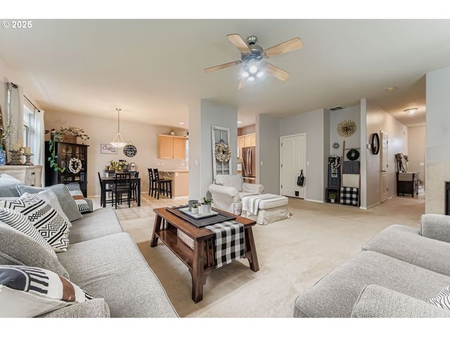 4671 Se 21ST Ter, Gresham, OR 97080