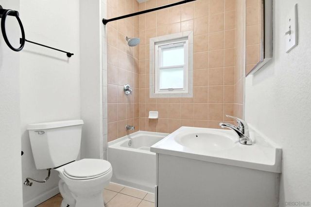 3062 68 Columbia St, San Diego, CA 92103
