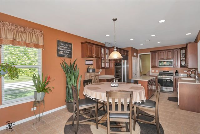 9349 Bundoran Drive, Orland Park, IL 60462