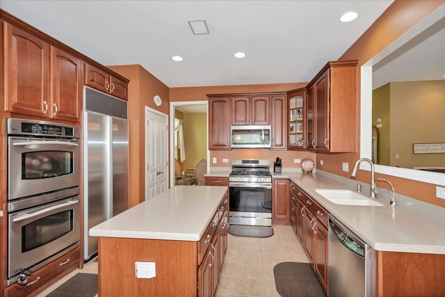 9349 Bundoran Drive, Orland Park, IL 60462