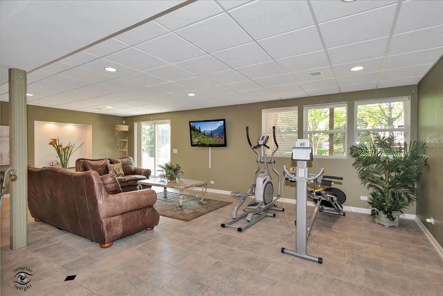 9349 Bundoran Drive, Orland Park, IL 60462