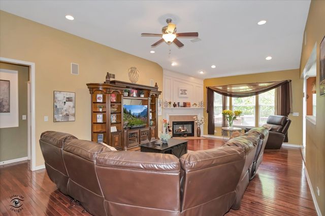 9349 Bundoran Drive, Orland Park, IL 60462