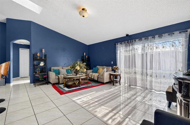 107 BIANCA COURT, Kissimmee, FL 34758
