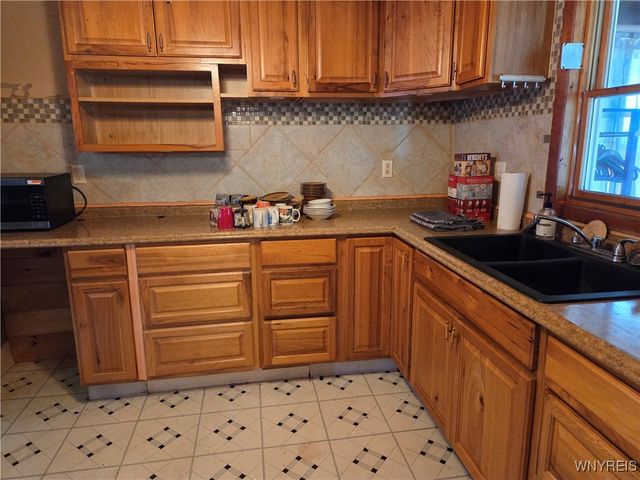 435 Central Avenue, Salamanca, NY 14779