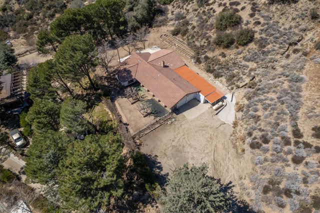 44400 Shafer Road, Lake Hughes, CA 93532