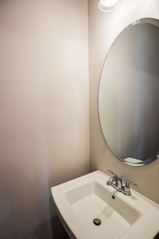 5032 Ozment Dr, Nolensville, TN 37135