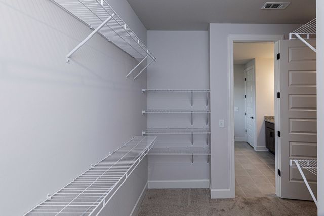 5032 Ozment Dr, Nolensville, TN 37135