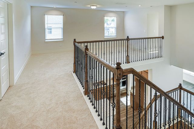 5032 Ozment Dr, Nolensville, TN 37135